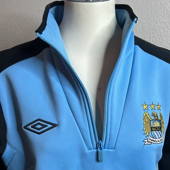Vintage Manchester City FC Umbro Training Top - Official Teamwear - Picture 5 of 9